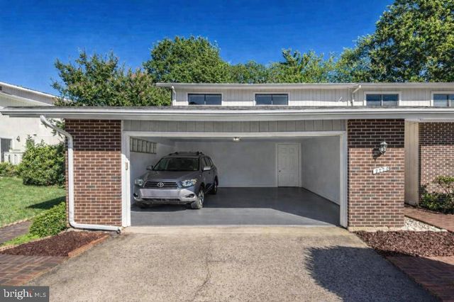 7220 VISTAS LN, Mclean, VA 22101