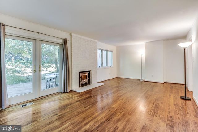7220 VISTAS LN, Mclean, VA 22101