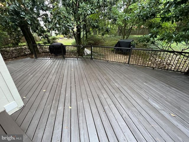 7220 VISTAS LN, Mclean, VA 22101