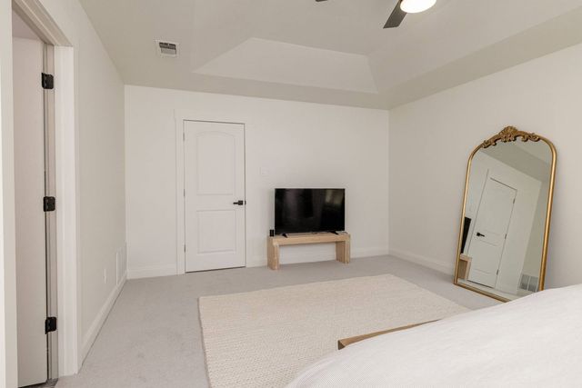 2109 Prestonwood Drive, Arlington, TX 76012