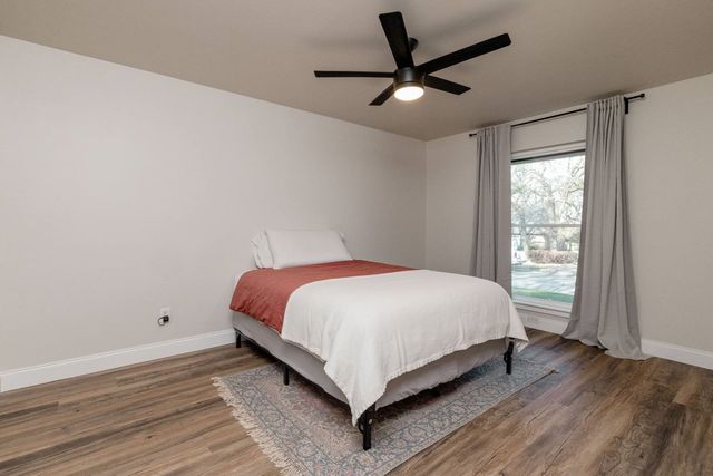 2109 Prestonwood Drive, Arlington, TX 76012