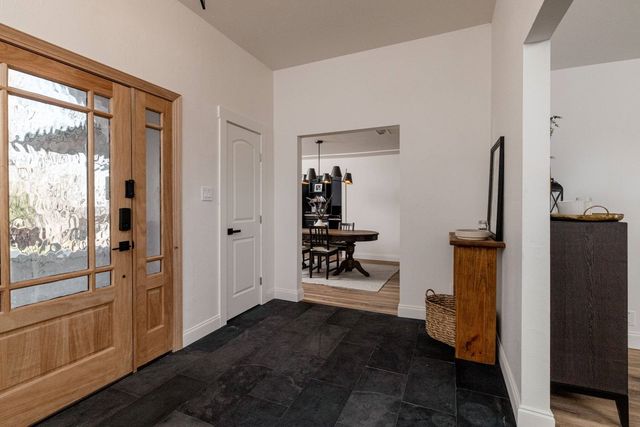 2109 Prestonwood Drive, Arlington, TX 76012