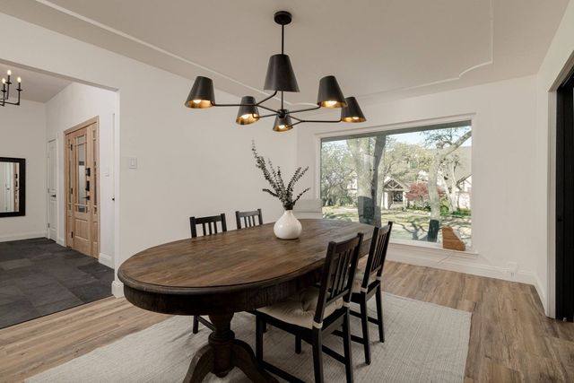 2109 Prestonwood Drive, Arlington, TX 76012