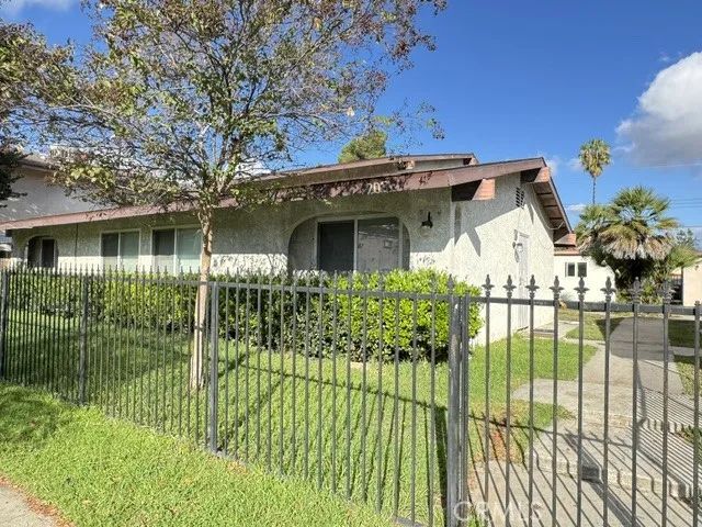 202 E Jackson, Rialto, CA 92376