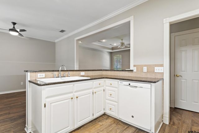 3441 Bienville Ct, Tyler, TX 75701