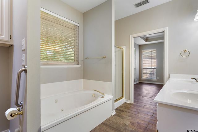 3441 Bienville Ct, Tyler, TX 75701