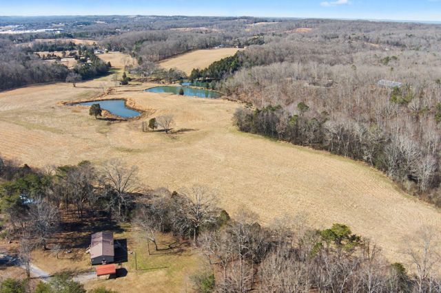 206 County Road 208, Athens, TN 37303