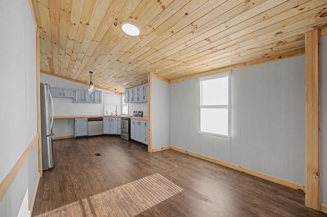 206 County Road 208, Athens, TN 37303