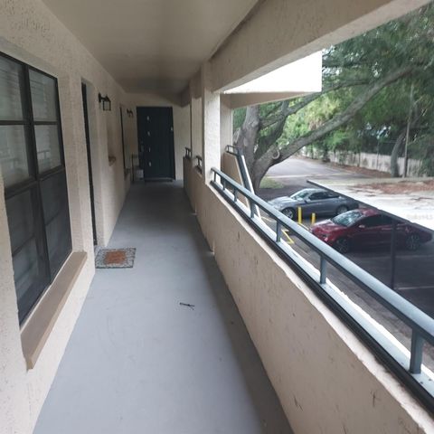 4927 PURITAN CIRCLE 123, Tampa, FL 33617