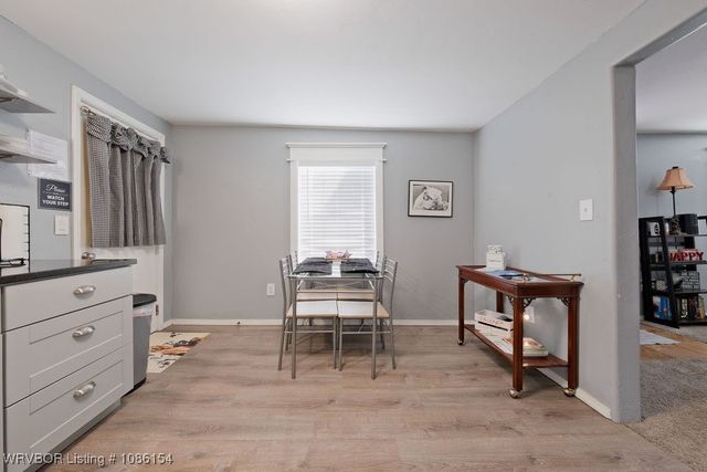 305 Port Arthur Avenue, Sallisaw, OK 74955