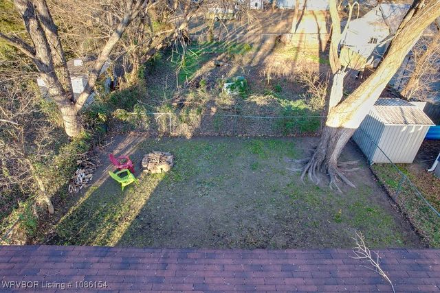 305 Port Arthur Avenue, Sallisaw, OK 74955