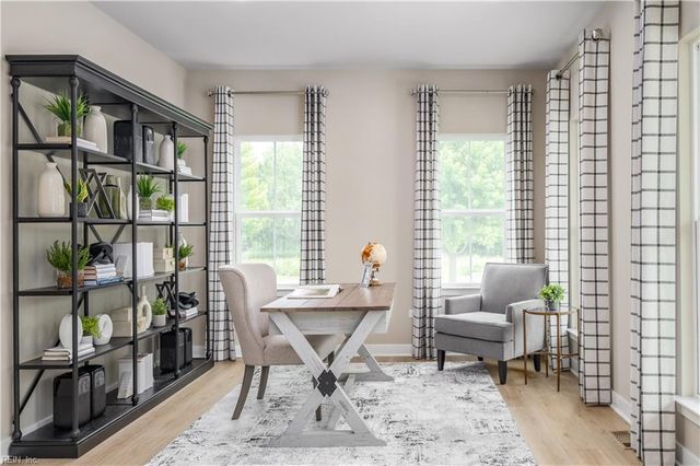 301 Iris CIR, Moyock, NC 27958