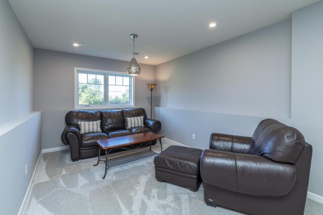 7997 183rd Street W, Lakeville, MN 55044