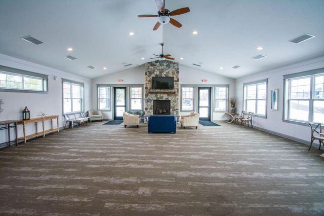 7997 183rd Street W, Lakeville, MN 55044