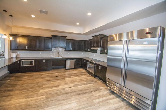 7997 183rd Street W, Lakeville, MN 55044