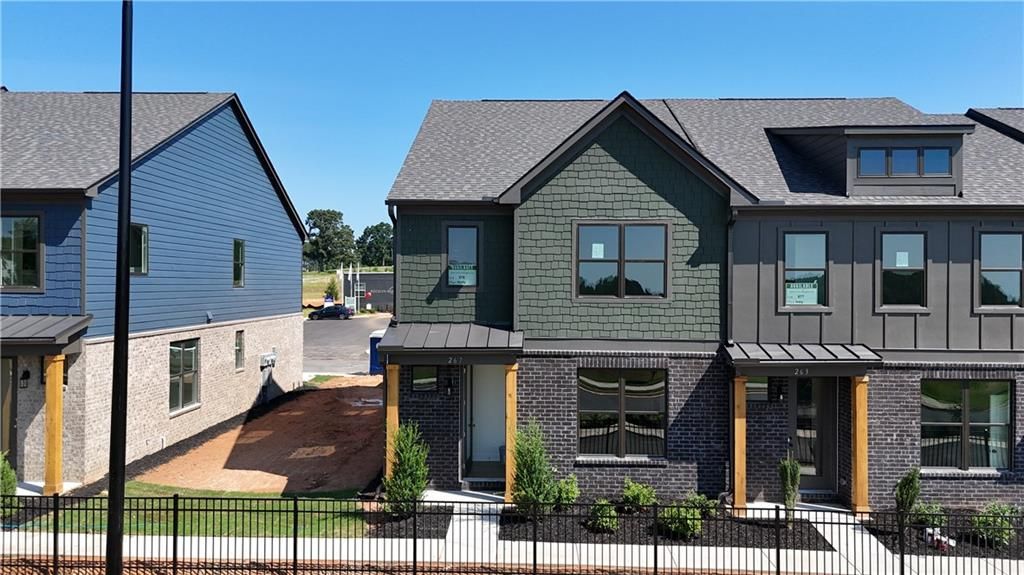 267 Barracks Way 878, Hoschton, GA 30548