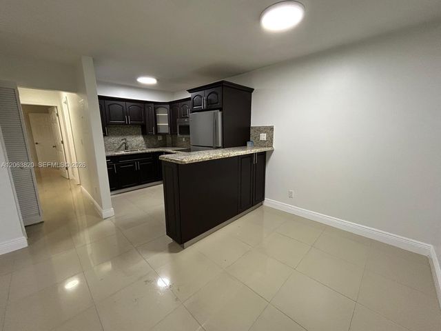 8701 SW 141st Street L3, Palmetto Bay, FL 33176