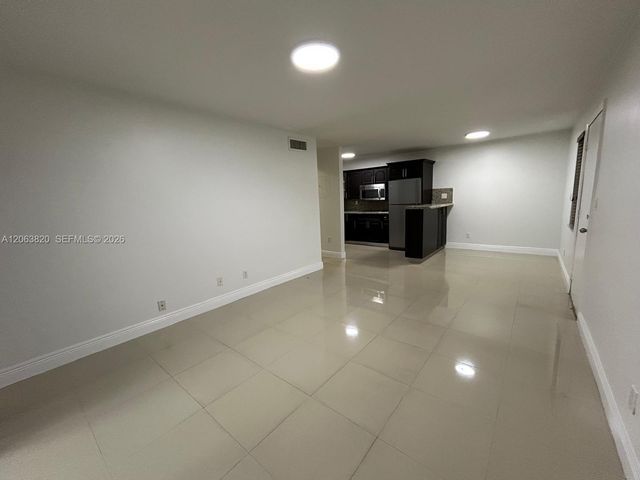 8701 SW 141st Street L3, Palmetto Bay, FL 33176