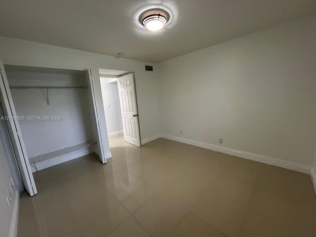 8701 SW 141st Street L3, Palmetto Bay, FL 33176