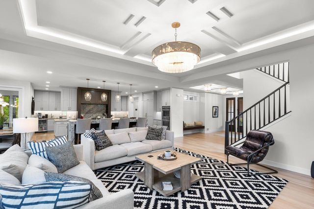 754 Shawnee Woods Road, Medina, MN 55340