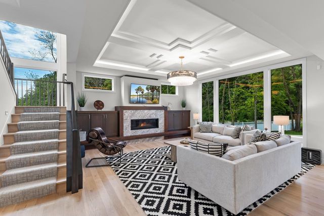 754 Shawnee Woods Road, Medina, MN 55340