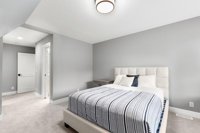 754 Shawnee Woods Road, Medina, MN 55340