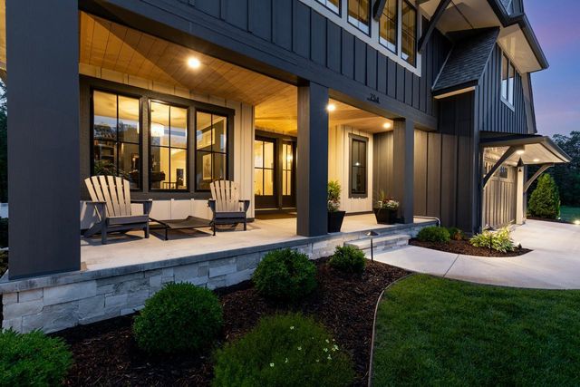 754 Shawnee Woods Road, Medina, MN 55340