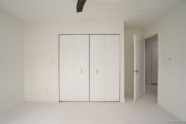 1907 Raymond Place, Bloomfield Hills, MI 48302