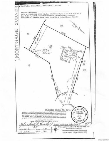 1907 Raymond Place, Bloomfield Hills, MI 48302