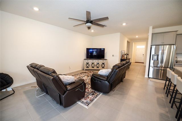13324 WATERLEAF GARDEN CIRCLE, Riverview, FL 33579