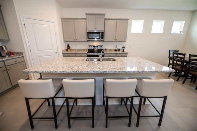 13324 WATERLEAF GARDEN CIRCLE, Riverview, FL 33579