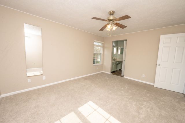 18 Highland Meadows Circle, 7, Highland Heights, KY 41076