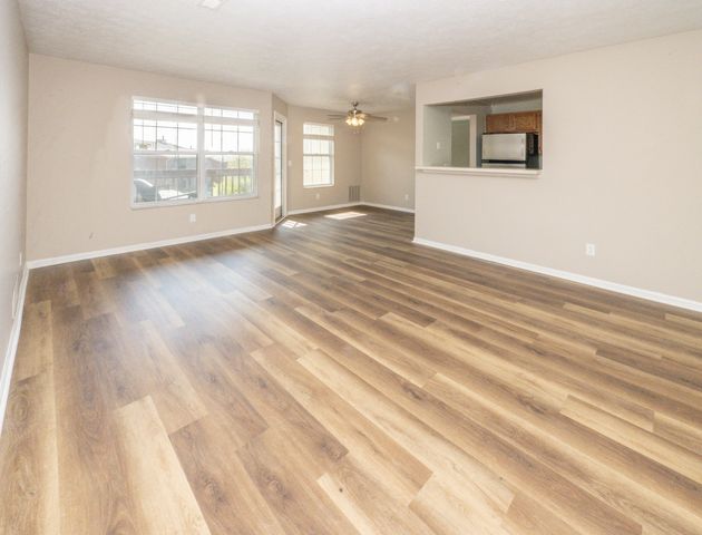 18 Highland Meadows Circle, 7, Highland Heights, KY 41076