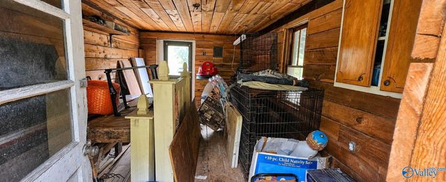 2039 Blackburn Road, Cornersville, TN 37047