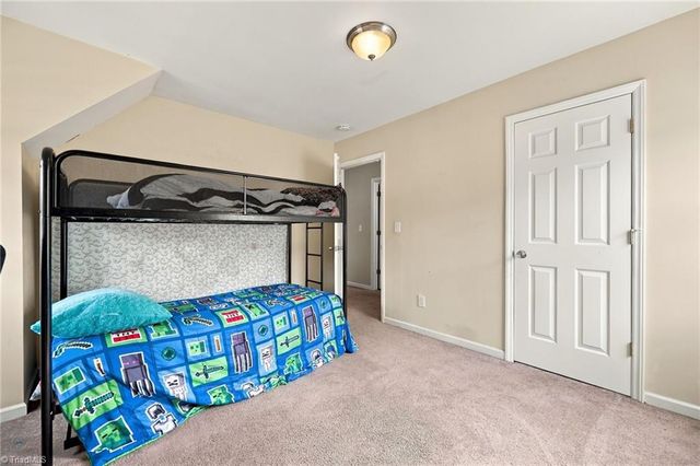 1344 Lighthouse Lane, Winston-salem, NC 27127