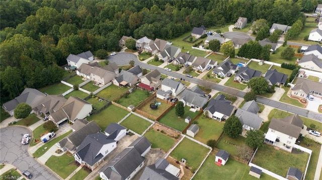 1344 Lighthouse Lane, Winston-salem, NC 27127