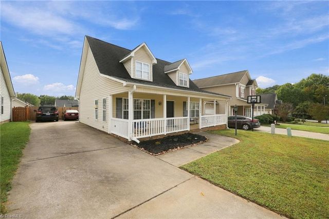 1344 Lighthouse Lane, Winston-salem, NC 27127