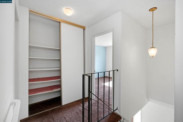 121 Violet Rd, Hercules, CA 94547