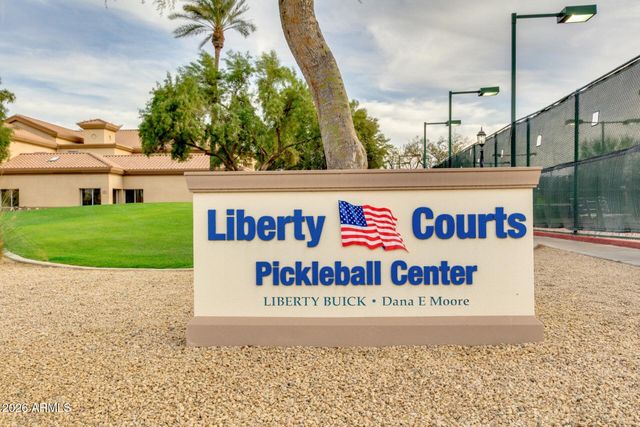 17242 N DESERT GLEN Drive, Sun City West, AZ 85375