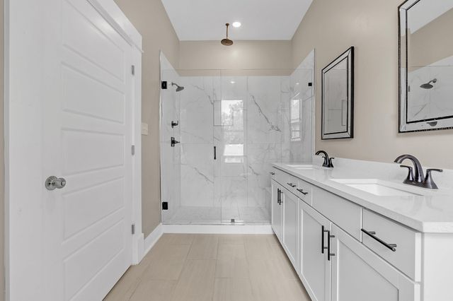 59 N WILLETT ST, Memphis, TN 38104