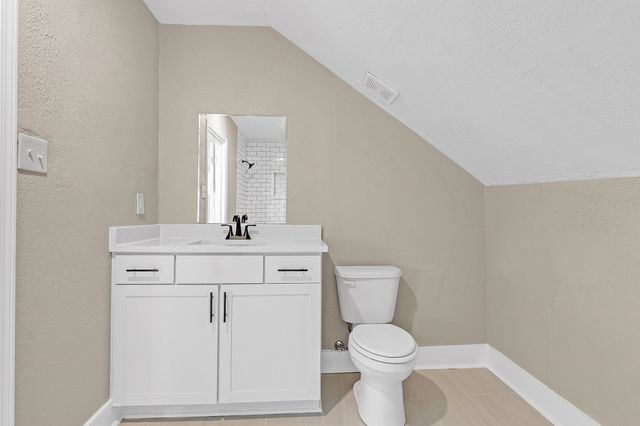 59 N WILLETT ST, Memphis, TN 38104