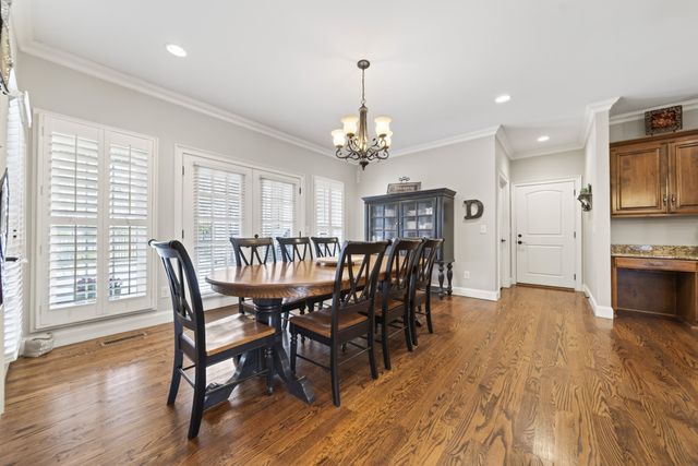 301 Scarsdale Dr, S, Hendersonville, TN 37075