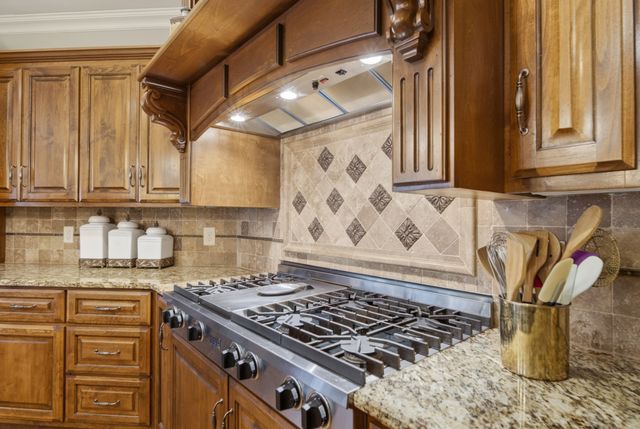 301 Scarsdale Dr, S, Hendersonville, TN 37075