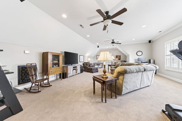 301 Scarsdale Dr, S, Hendersonville, TN 37075