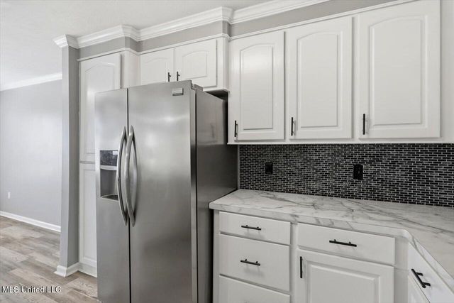 676 Southern Oaks Drive, Florence, MS 39073