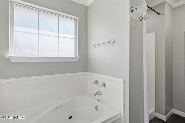 676 Southern Oaks Drive, Florence, MS 39073