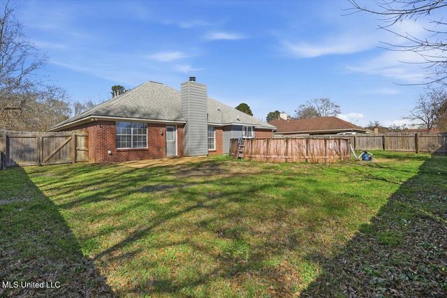 676 Southern Oaks Drive, Florence, MS 39073