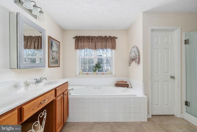 6206 SALISBURY DR, Spotsylvania, VA 22553