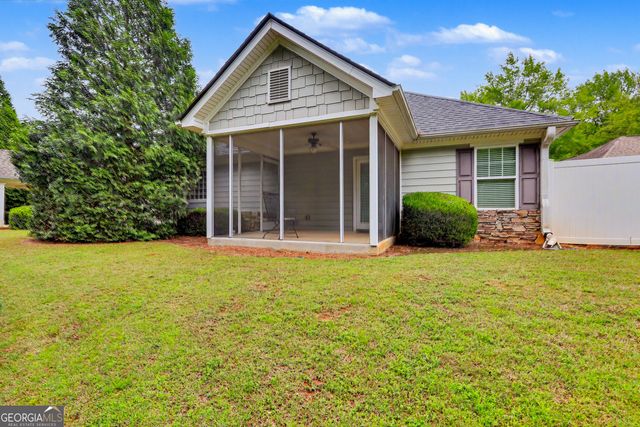 156 Cottage Club Drive, Locust Grove, GA 30248