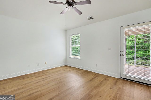 156 Cottage Club Drive, Locust Grove, GA 30248